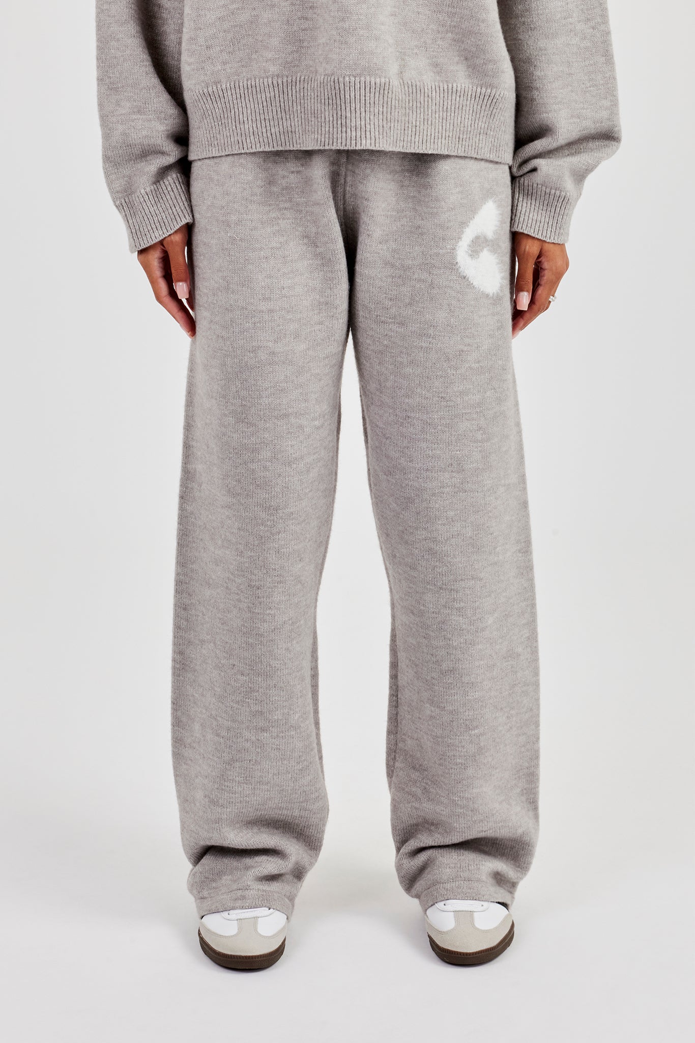 Fluffy Intarsia Wide Leg Jogger - Grey